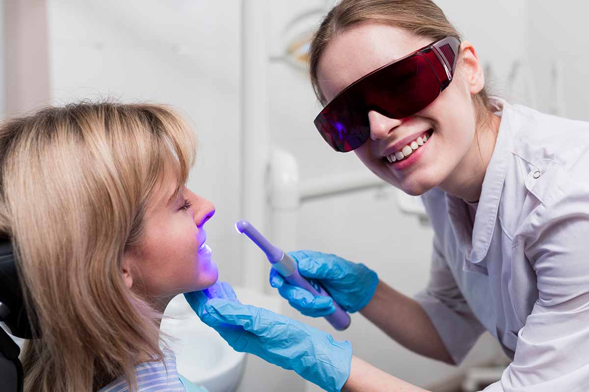 Kadıköy Diş Beyazlatma - Kemik Dental Clinic